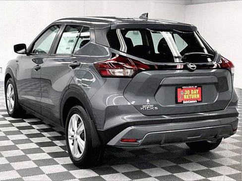 New 2025 Nissan Kicks Play S image 3