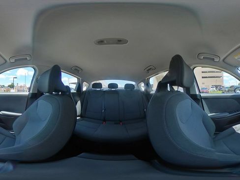 Used 2025 Kia K4 FWD image 41