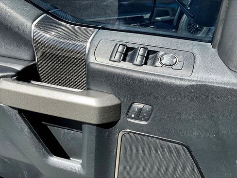 Used 2020 Ford F150 Raptor w/ Equipment Group 802A Luxury image 21