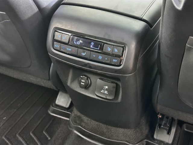 Used 2024 Hyundai Palisade Limited AWD/4WD image 14
