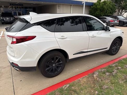 Used 2025 Acura RDX SH-AWD image 4