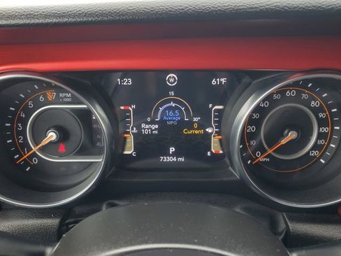Used 2023 Jeep Gladiator Rubicon w/ LED Lighting Group AWD/4WD image 15