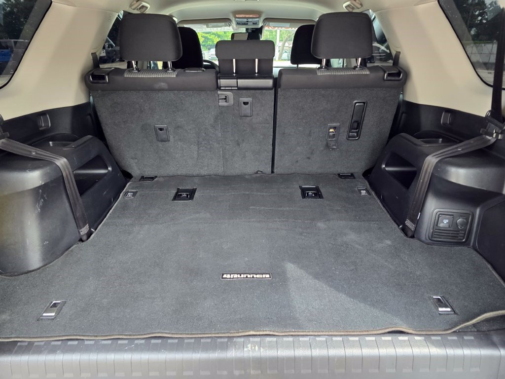 Used 2023 Toyota 4Runner SR5 RWD image 39