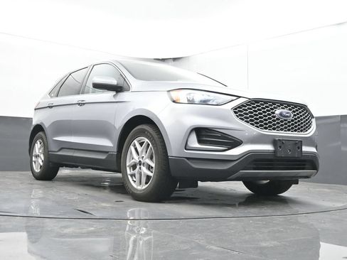 Used 2024 Ford Edge SEL AWD/4WD image 34