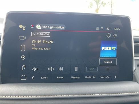 Used 2023 GMC Yukon AT4 w/ AT4 Premium Plus Package image 13