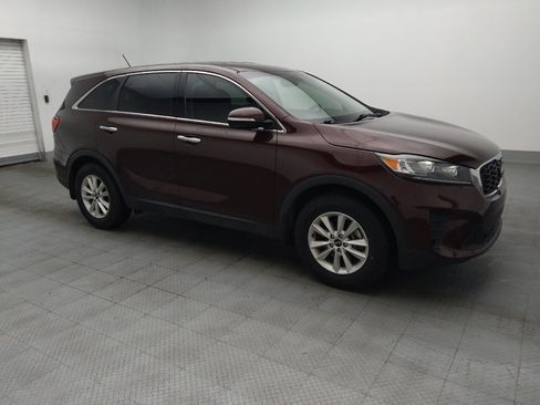 Used 2019 Kia Sorento FWD image 11