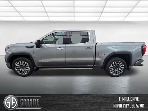 Used 2025 GMC Sierra 1500 Denali Ultimate AWD/4WD image 2