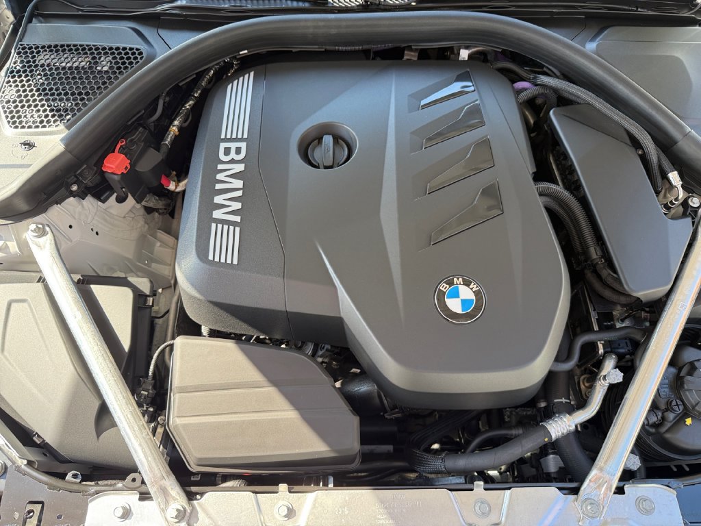 Certified 2026 BMW 430i xDrive w/ M Sport Package AWD/4WD image 37