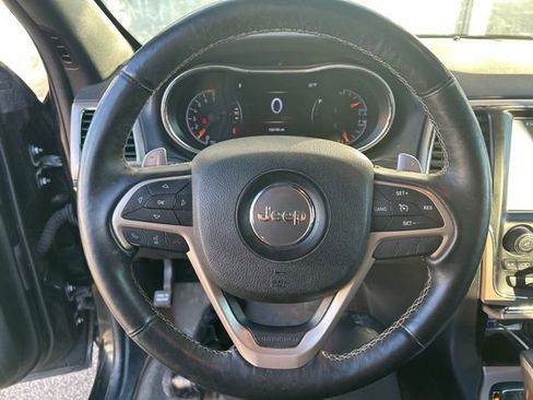 Used 2017 Jeep Grand Cherokee Limited w/ Trailer Tow Group IV image 5