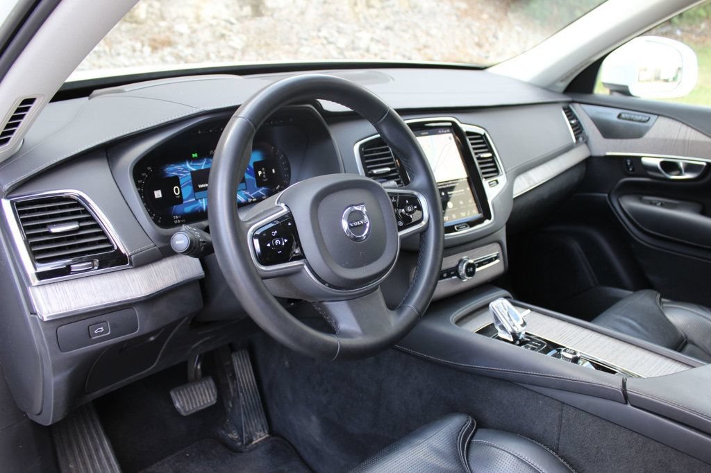 Used 2023 Volvo XC90 B6 Ultimate AWD/4WD image 13