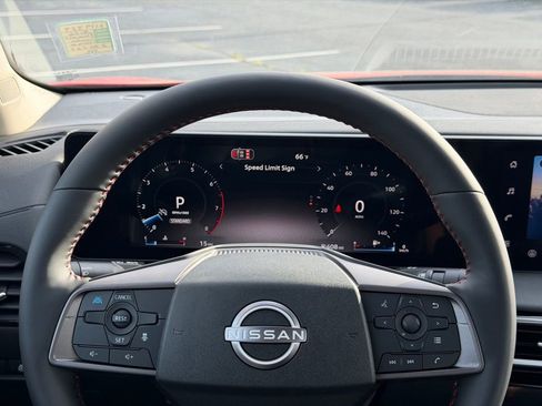 New 2026 Nissan Sentra SR w/ SR Premium Package FWD image 23
