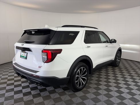 Used 2020 Ford Explorer ST w/ Premium Technology Package AWD/4WD image 11