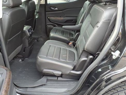 Used 2021 GMC Acadia Denali w/ Denali Technology Package image 13