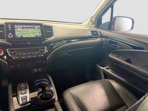 Used 2019 Honda Pilot Touring image 23