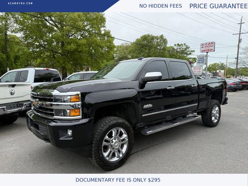 Used 2019 Chevrolet Silverado 2500 High Country AWD/4WD image 1