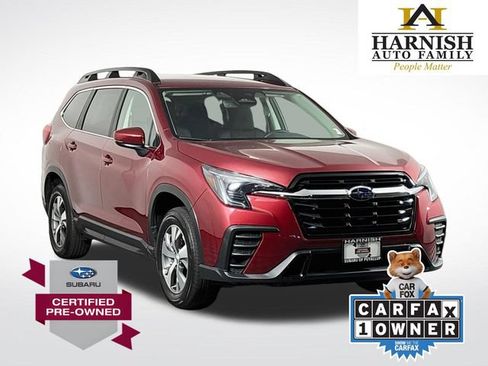 Certified 2025 Subaru Ascent Premium AWD/4WD image 1