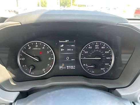 Used 2024 Subaru Crosstrek 2.0i Premium AWD/4WD image 24