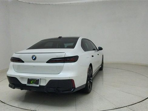 Used 2023 BMW 740i 740i w/ Executive Package image 69