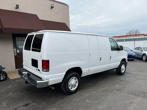 Used 2013 Ford E-250 and Econoline 250 w/ Commercial Cargo Van Pkg image 5