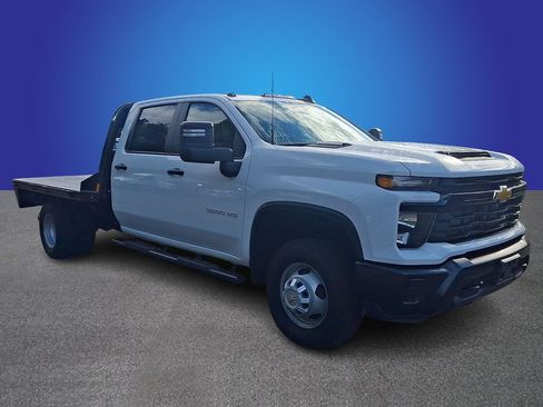Used 2025 Chevrolet Silverado 3500 W/T w/ WT Convenience Package AWD/4WD image 3