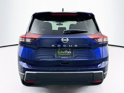 Used 2025 Nissan Rogue SV FWD image 7
