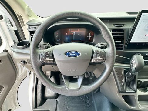 New 2026 Ford Transit 250 148 Medium Roof w/ Load Area Protection Package RWD image 7
