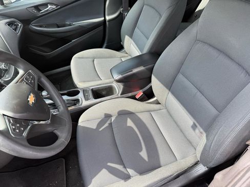 Used 2016 Chevrolet Cruze LT w/ Convenience Package image 11
