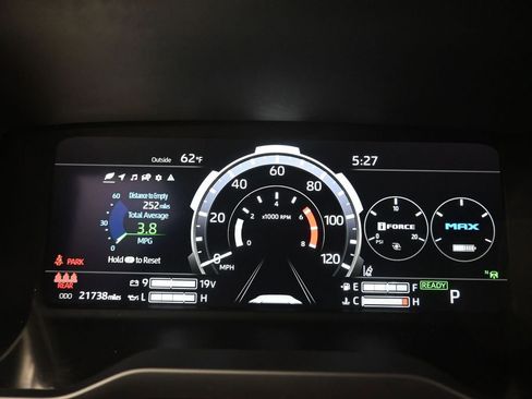 Used 2023 Toyota Tundra Platinum w/ Advanced Package image 15