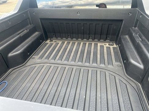 Used 2022 Hyundai Santa Cruz SEL image 4