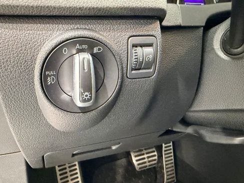 Used 2016 Volkswagen Tiguan R-Line image 25