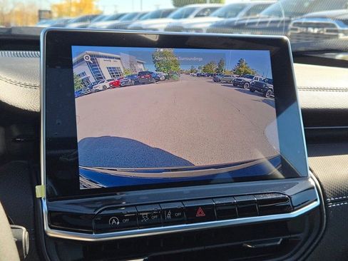 New 2026 Jeep Compass Latitude w/ Sun and Sound Group image 31