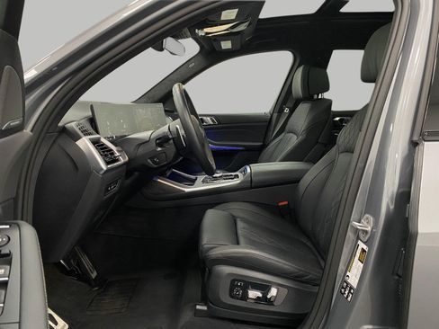 Certified 2026 BMW X7 M60i AWD/4WD image 33