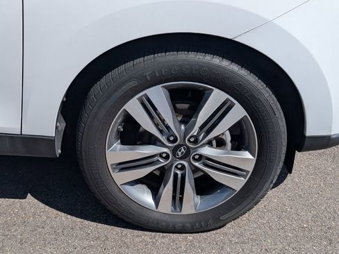 Used 2015 Hyundai Tucson Limited w/ Option Group 03 image 9