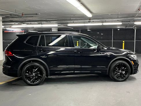 Used 2024 Volkswagen Tiguan SE R-Line AWD/4WD image 37