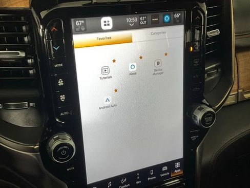 Used 2024 RAM 1500 Limited AWD/4WD image 10