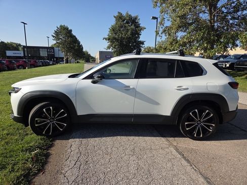 Certified 2025 MAZDA CX-50 AWD 2.5 Turbo w/ Cargo Package image 17