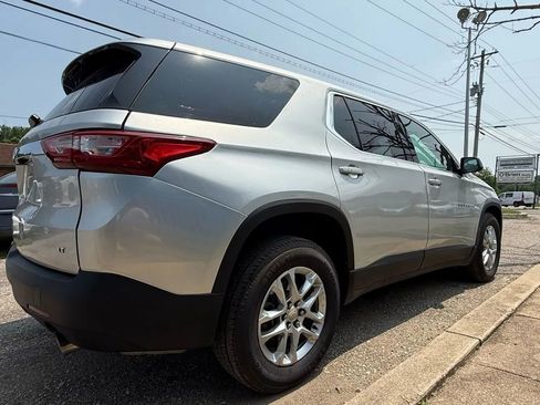 Used 2020 Chevrolet Traverse LS image 6