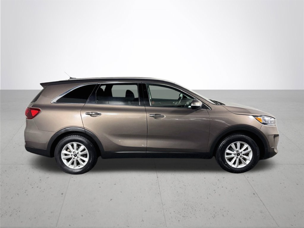 Used 2020 Kia Sorento FWD V6 image 5