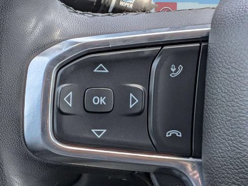 Used 2025 RAM 1500 Laramie AWD/4WD image 19
