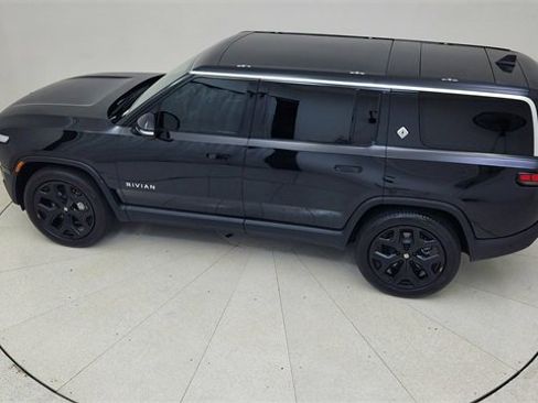 Used 2024 Rivian R1S Adventure image 81