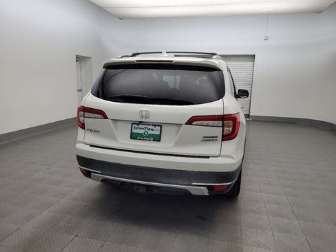Used 2019 Honda Pilot Touring image 7