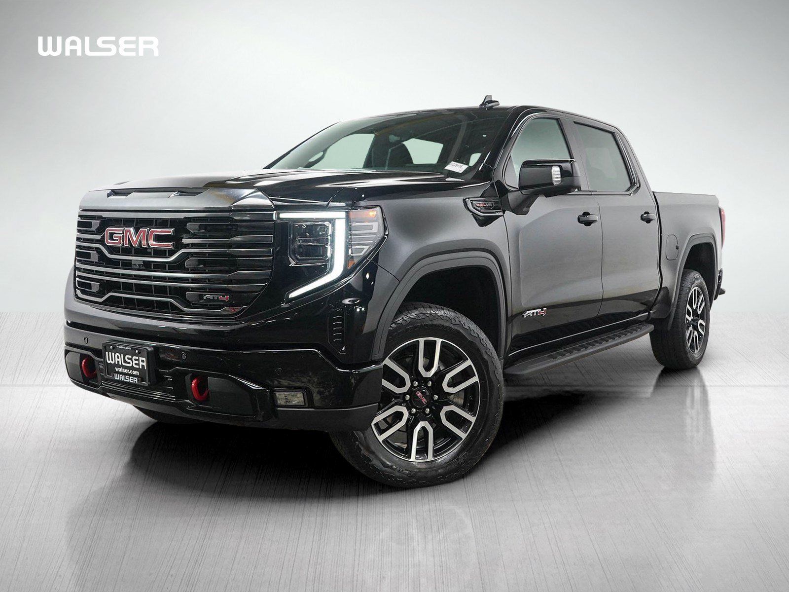 Used 2024 GMC Sierra 1500 AT4 w/ Technology Package AWD/4WD image 1