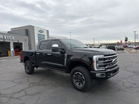 Used 2024 Ford F350 Platinum w/ Tremor Off-Road Package AWD/4WD image 2