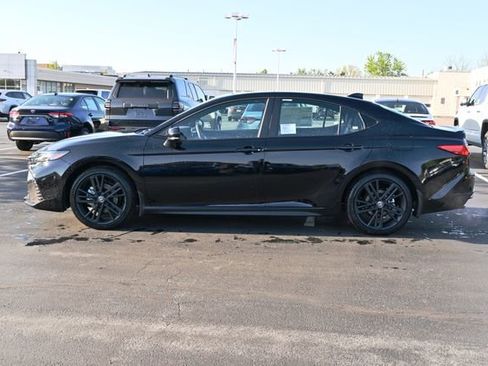 New 2026 Toyota Camry Hybrid AWD/4WD image 4
