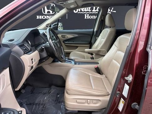 Used 2019 Honda Ridgeline RTL image 10