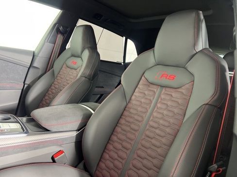 New 2026 Audi RS Q8 performance image 21