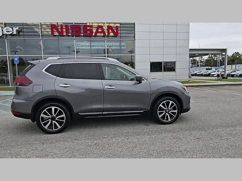 Used 2019 Nissan Rogue SL w/ Premium Package AWD/4WD image 37