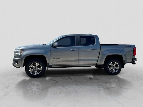 Used 2020 Chevrolet Colorado Z71 AWD/4WD image 3