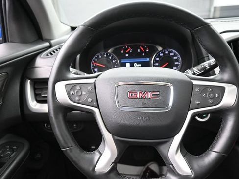 Used 2024 GMC Terrain SLT w/ Infotainment Package II AWD/4WD image 8