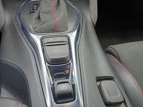 Used 2022 Chevrolet Camaro ZL1 RWD image 19